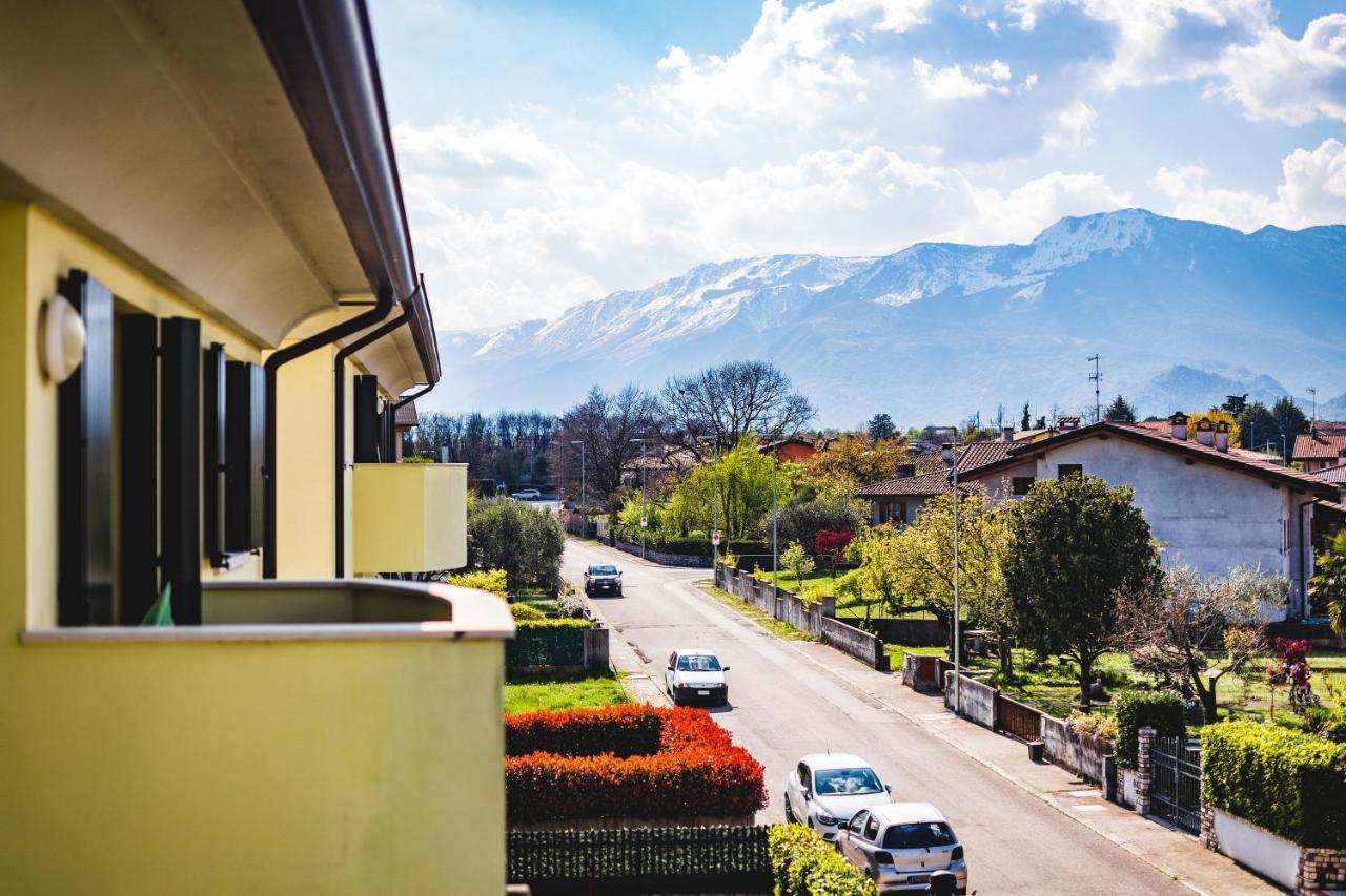 Appartamento Borgo Peschiere Maniago Exterior foto
