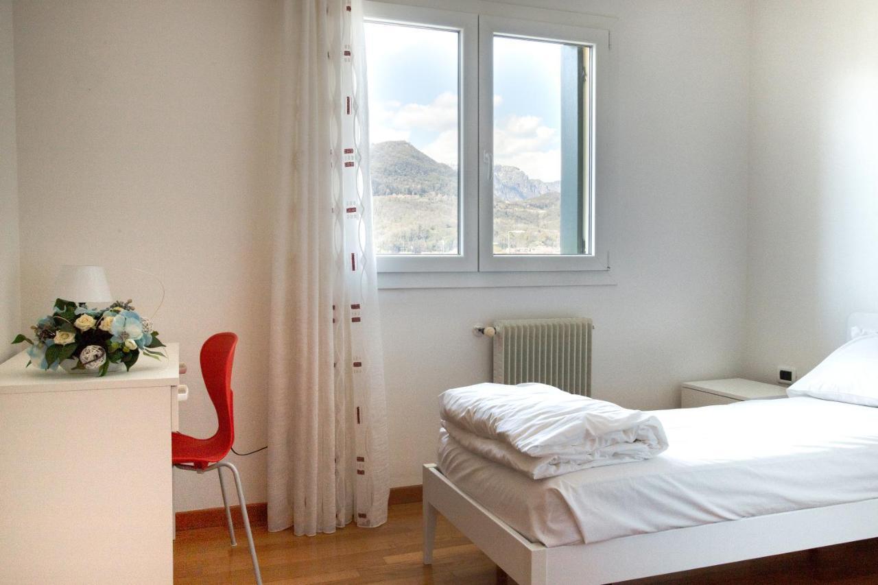 Appartamento Borgo Peschiere Maniago Exterior foto